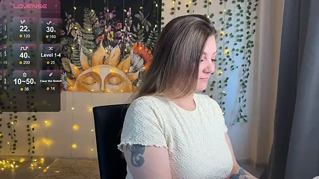 Snapshot of SweetyKatherine chatting on 10-20-25, 06:47 SweetyKatherine online show from 10-20-25, 06:47