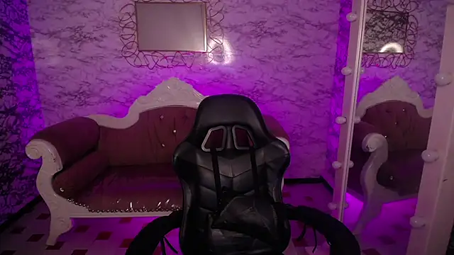 Hela v online show from 03-06-25, 12:09