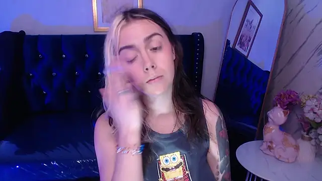 Hela v online show from 11-05-25, 12:16