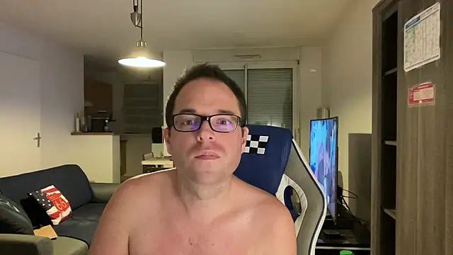 Funnyjul31 online show from 03-06-25, 06:48