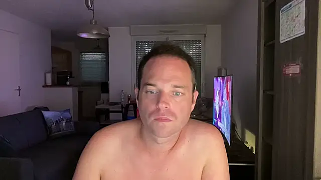 Funnyjul31 online show from 09-17-25, 05:58