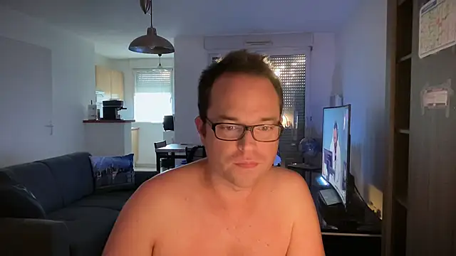 Funnyjul31 online show from 09-29-25, 04:56