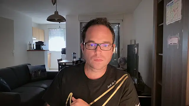 Funnyjul31 online show from 10-05-25, 01:20