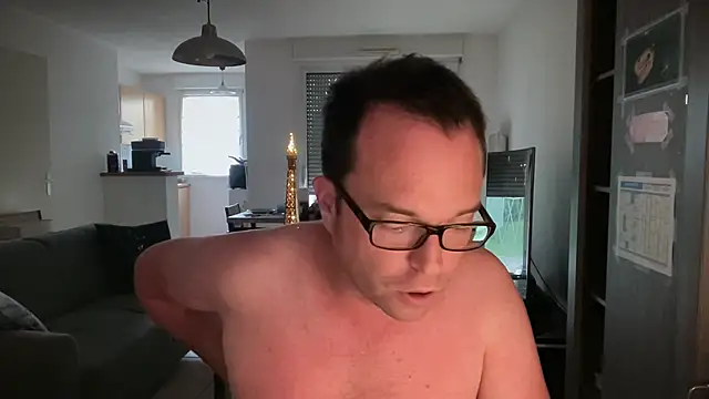 Funnyjul31 online show from 04-24-26, 06:21