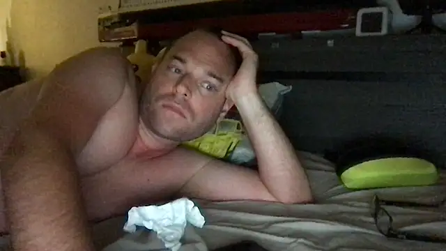 Funnyjul31 online show from 05-22-26, 08:47
