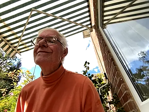 bigears online show from 09-23-25, 12:52