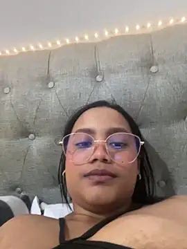 Snapshot of my_cam chatting on 02-24-25, 08:36 my cam online show from 02-24-25, 08:36