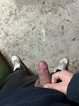 Snapshot of bigplut chatting on 02-22-25, 04:40 bigplut online show from 02-22-25, 04:40