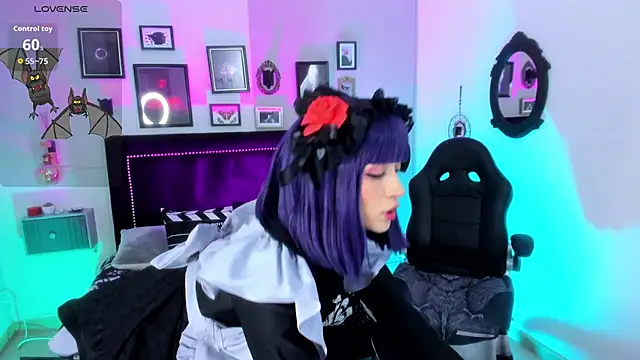 Snapshot of IsisRaichuu_ chatting on 09-23-25, 08:56 IsisRaichuu  online show from 09-23-25, 08:56