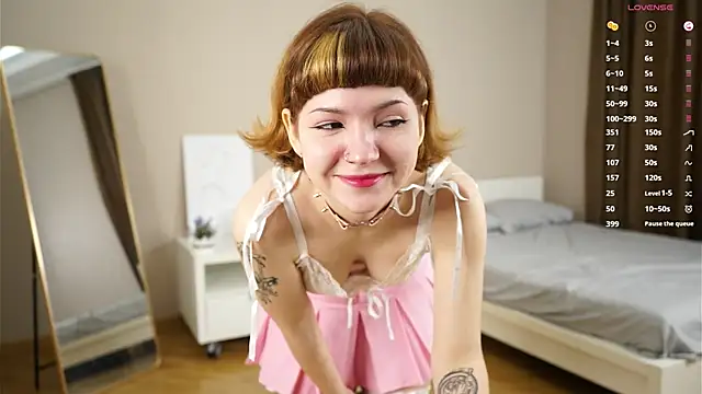 ElvaAxley online show from 03-22-25, 06:03