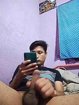 Snapshot of EduardoEspinoza12 chatting on 10-15-25, 08:31 EduardoEspinoza12 online show from 10-15-25, 08:31