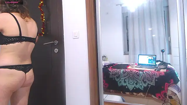 Ju-Hot online show from 12-31-24, 05:29