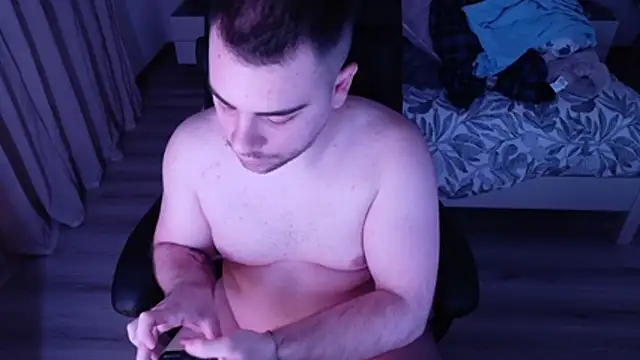 alexx0904 online show from 02-03-26, 06:02