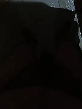 Snapshot of Eltunas003 chatting on 12-14-25, 08:09 Eltunas003 online show from 12-14-25, 08:09