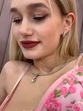 KristinaDane online show from 03-07-25, 09:51