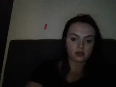 Snapshot of LeshWatchesYou chatting on 01-27-25, 01:16 LeshWatchesYou online show from 01-27-25, 01:16