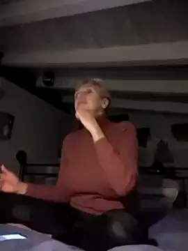 Snapshot of divinaerotica chatting on 11-03-25, 06:53 divinaerotica online show from 11-03-25, 06:53