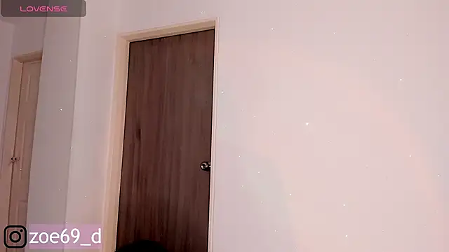 Snapshot of Tatiana250 chatting on 02-02-25, 03:43 Tatiana250 online show from 02-02-25, 03:43