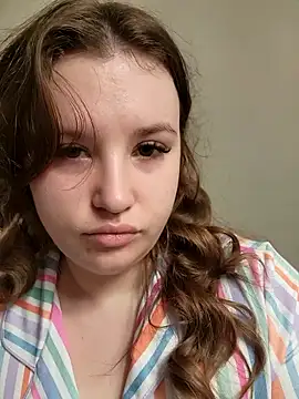 MrsJess online show from 04-21-26, 04:12