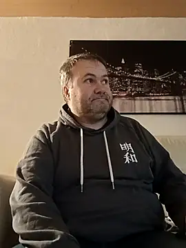 Pourleplasirs online show from 02-22-25, 02:39