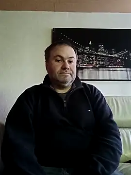 Pourleplasirs online show from 03-01-25, 05:27