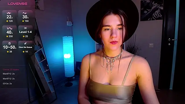 Snapshot of Sweetie_Catt chatting on 02-11-25, 12:27 Sweetie Catt online show from 02-11-25, 12:27