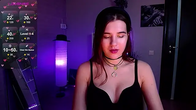 Snapshot of Sweetie_Catt chatting on 02-22-25, 11:46 Sweetie Catt online show from 02-22-25, 11:46