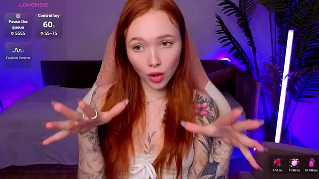 Maya Light online show from 03-11-26, 01:55