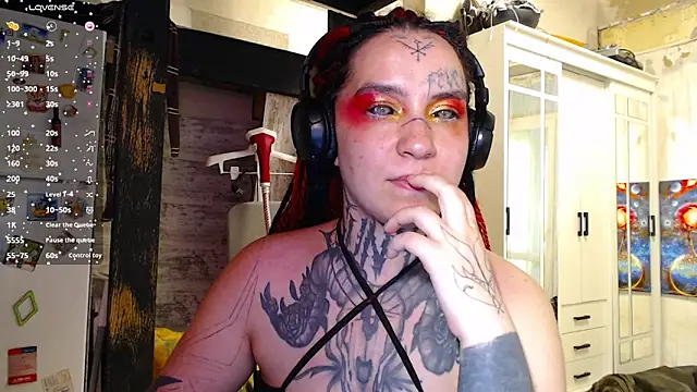 Lilith Rider 13 online show from 11-05-25, 09:42