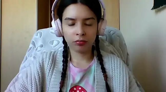 LariceSexy online show from 02-10-25, 01:11