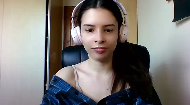 LariceSexy online show from 03-17-25, 01:18