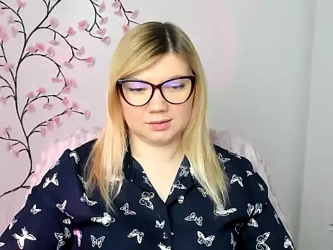 Lola moree online show from 12-19-25, 12:56