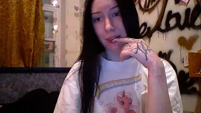 Snapshot of RussNocturnal chatting on 02-03-25, 07:00 RussNocturnal online show from 02-03-25, 07:00