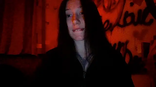 Snapshot of RussNocturnal chatting on 02-14-25, 09:21 RussNocturnal online show from 02-14-25, 09:21