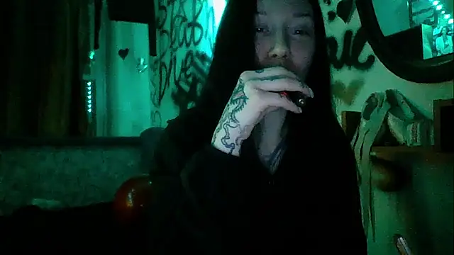 Snapshot of RussNocturnal chatting on 02-21-25, 11:43 RussNocturnal online show from 02-21-25, 11:43