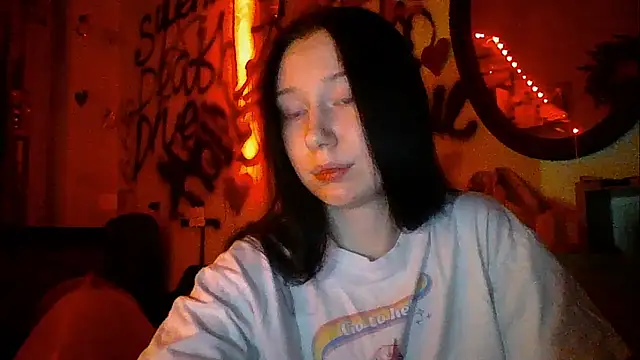 Snapshot of RussNocturnal chatting on 02-23-25, 04:46 RussNocturnal online show from 02-23-25, 04:46