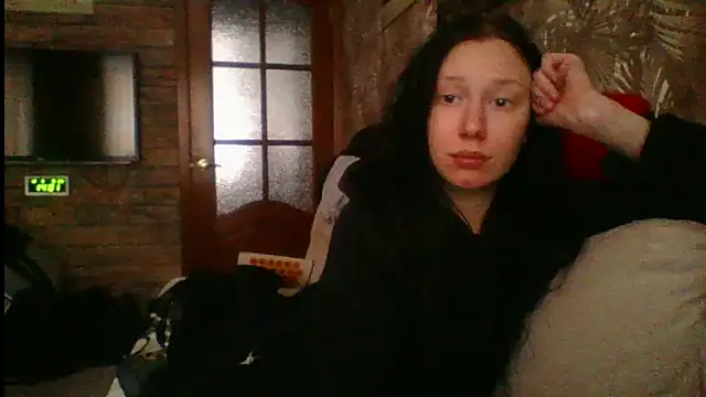 Snapshot of RussNocturnal chatting on 11-28-25, 11:02 RussNocturnal online show from 11-28-25, 11:02