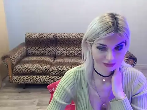 SexyBeatriice online show from 12-04-25, 07:17