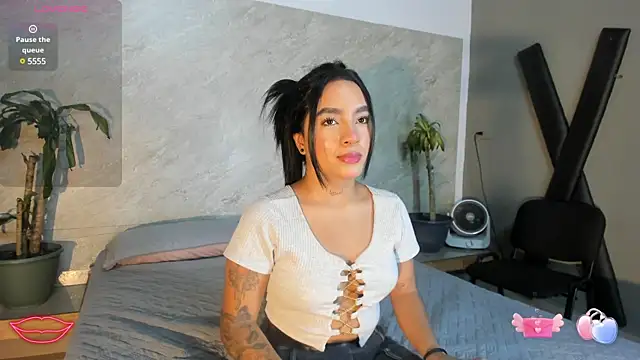 Estefy gomez09 online show from 02-12-25, 07:45