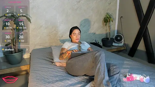 Estefy gomez09 online show from 02-12-25, 11:41