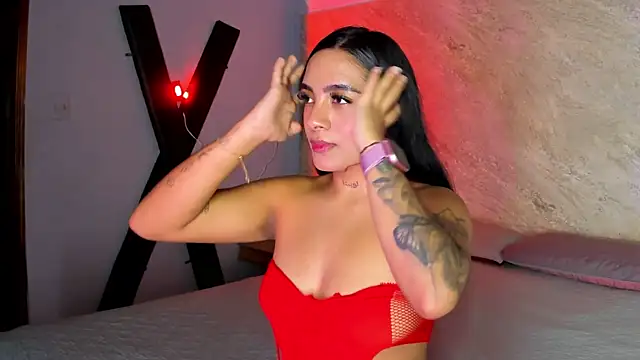 Estefy gomez09 online show from 10-04-25, 03:37