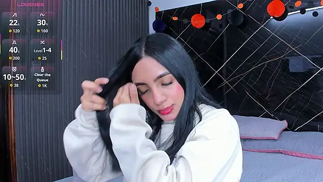 Snapshot of Estefy_gomez09 chatting on 11-13-25, 03:38 Estefy gomez09 online show from 11-13-25, 03:38