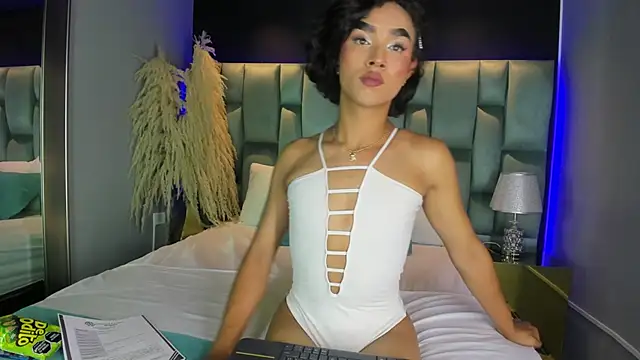 Snapshot of AliDiaz_ chatting on 02-05-25, 07:42 AliDiaz  online show from 02-05-25, 07:42