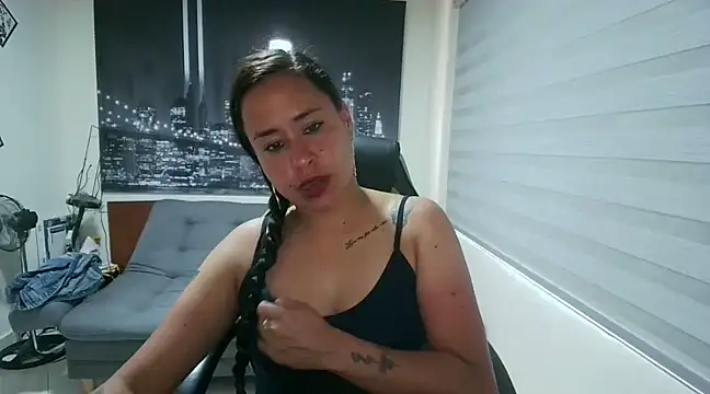 kamila lovee online show from 02-24-25, 09:20