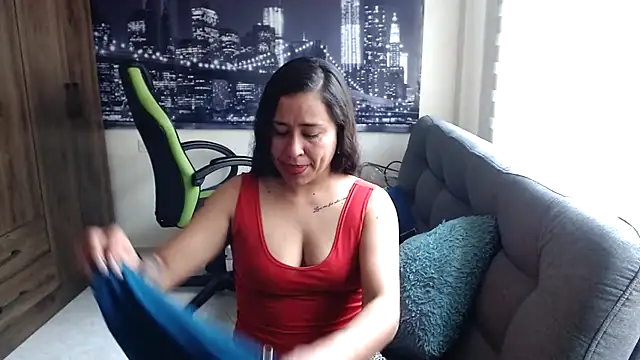 kamila lovee online show from 11-11-25, 07:36