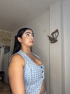 Snapshot of kendall_morry chatting on 09-23-25, 03:53 kendall morry online show from 09-23-25, 03:53