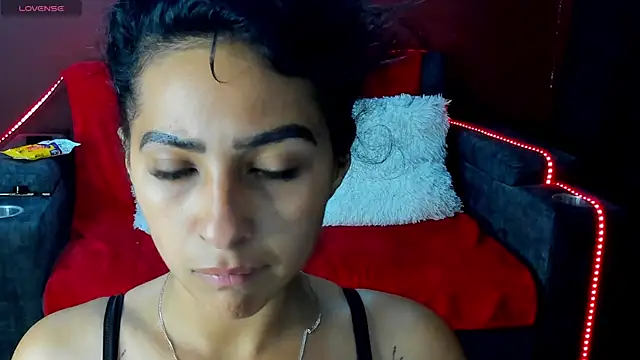 Snapshot of SOPHI_WOLFF chatting on 03-20-25, 04:18 SOPHI WOLFF online show from 03-20-25, 04:18