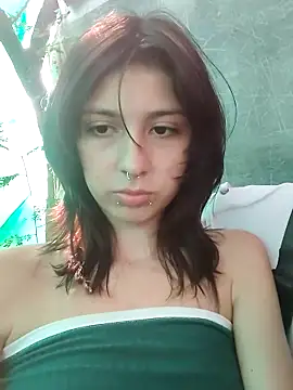 Snapshot of Maiden-Hot chatting on 03-19-25, 07:49 Maiden-Hot online show from 03-19-25, 07:49