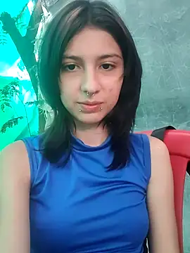 Snapshot of Maiden-Hot chatting on 03-21-25, 07:57 Maiden-Hot online show from 03-21-25, 07:57