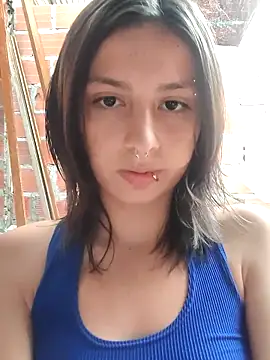 Snapshot of Maiden-Hot chatting on 10-23-25, 09:02 Maiden-Hot online show from 10-23-25, 09:02